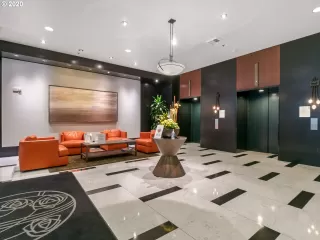 Photo #4: 20431307 Listing 