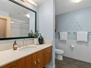 Photo #5: 20431307 Listing 