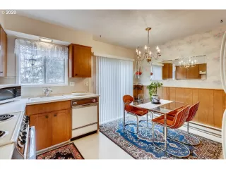 Photo #4: 20431806 Listing 