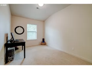 Photo #5: 20431990 Listing 