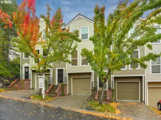 Photo #5: 20432572 Listing