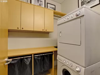 Photo #5: 20432685 Listing 