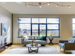 Photo #4: 20432958 Listing 