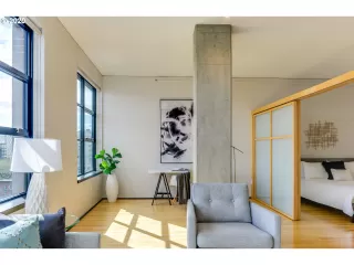 Photo #6: 20432958 Listing 