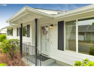 Photo #3: 20435283 Listing