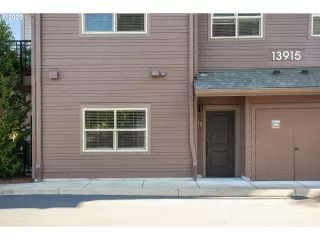 Photo #3: 20436282 Listing