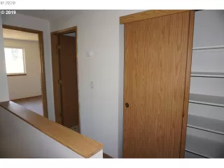 Photo #4: 20436347 Listing