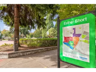 Photo #6: 20437043 Listing