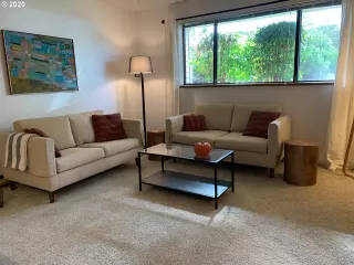 Photo #3: 20437874 Listing 