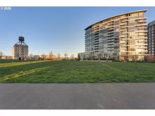 Photo #2: 20438958 Listing