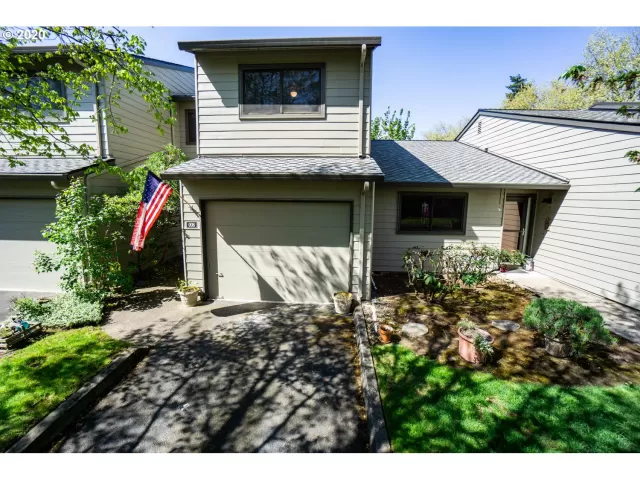 MLS: 20440758 Condo For Sale