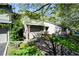 Photo #1: 20440758 Listing