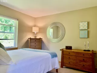 Photo #5: 20443158 Listing 