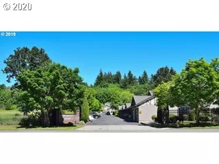 Photo #3: 20443496 Listing