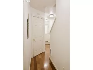 Photo #3: 20443811 Listing 