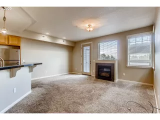 Photo #1: 20444271 Listing