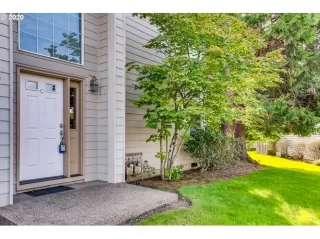 Photo #2: 20446090 Listing