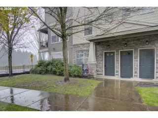 Photo #3: 20450959 Listing 