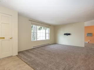 Photo #3: 20451750 Listing