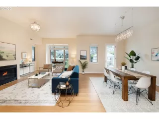 Photo #3: 20452797 Listing