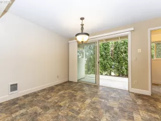 Photo #3: 20453143 Listing 