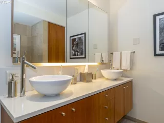 Photo #6: 20453443 Listing