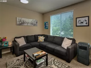 Photo #5: 20454669 Listing 