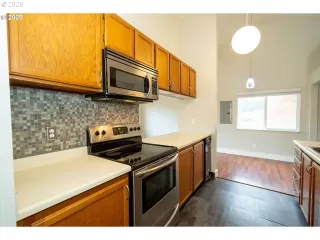 Photo #1: 20455555 Listing