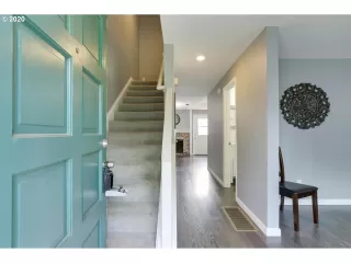 Photo #2: 20457381 Listing