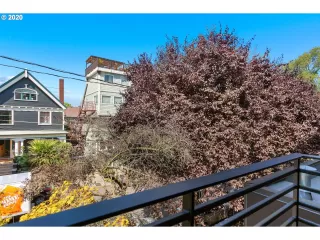 Photo #2: 20457567 Listing 