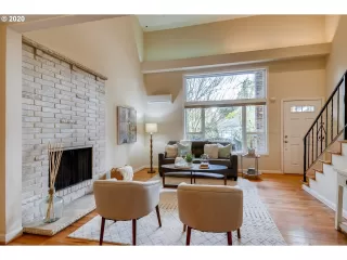 Photo #3: 20457849 Listing 