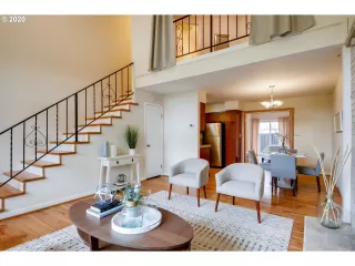 Photo #5: 20457849 Listing 