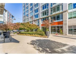 Photo #1: 20458358 Listing