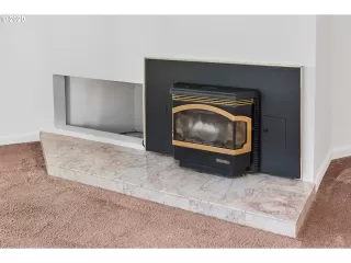 Photo #3: 20462427 Listing