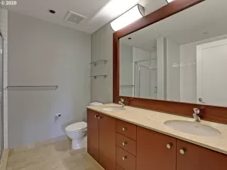 Photo #1: 20462738 Listing