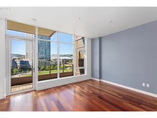 Photo #2: 20462997 Listing