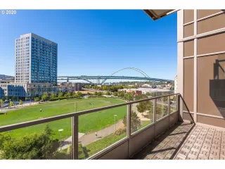 Photo #3: 20462997 Listing