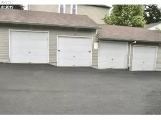 Photo #2: 20463270 Listing