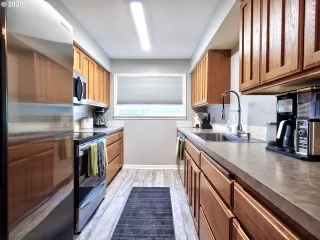 Photo #3: 20465546 Listing