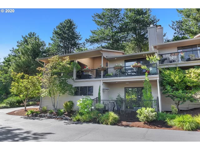 MLS: 20466016 Condo For Sale