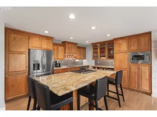 Photo #6: 20466016 Listing 