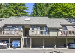 Photo #6: 20466659 Listing