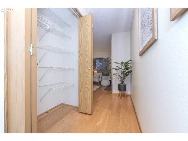 MLS: 20467519 Condo For Sale