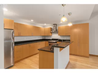 Photo #1: 20468646 Listing