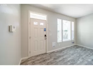 Photo #3: 20468986 Listing 