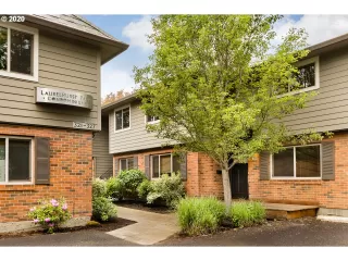 Photo #1: 20469188 Listing