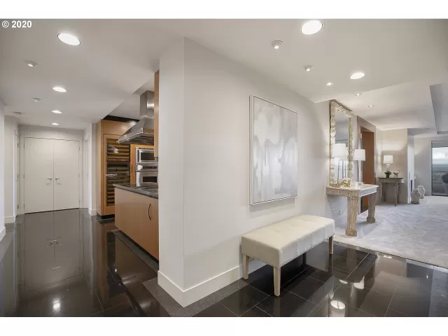 MLS: 20471299 Condo For Sale