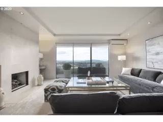 Photo #3: 20471299 Listing