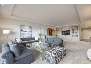 Photo #5: 20471299 Listing