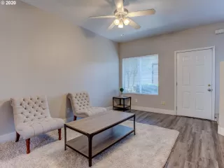 Photo #1: 20471336 Listing